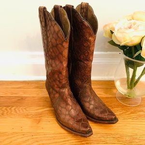 Ariat Antebellum Snip toe Boot 6.5